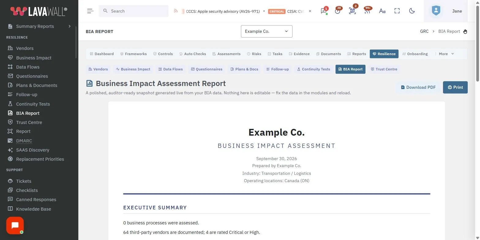 La page Rapport BIA de la console Lavawall, qui présente la barre d’outils, l’en-tête du rapport et le sommaire de direction, les processus d’affaires et objectifs de reprise, et les fournisseurs critiques et à risque élevé, avec des données d’exemple.