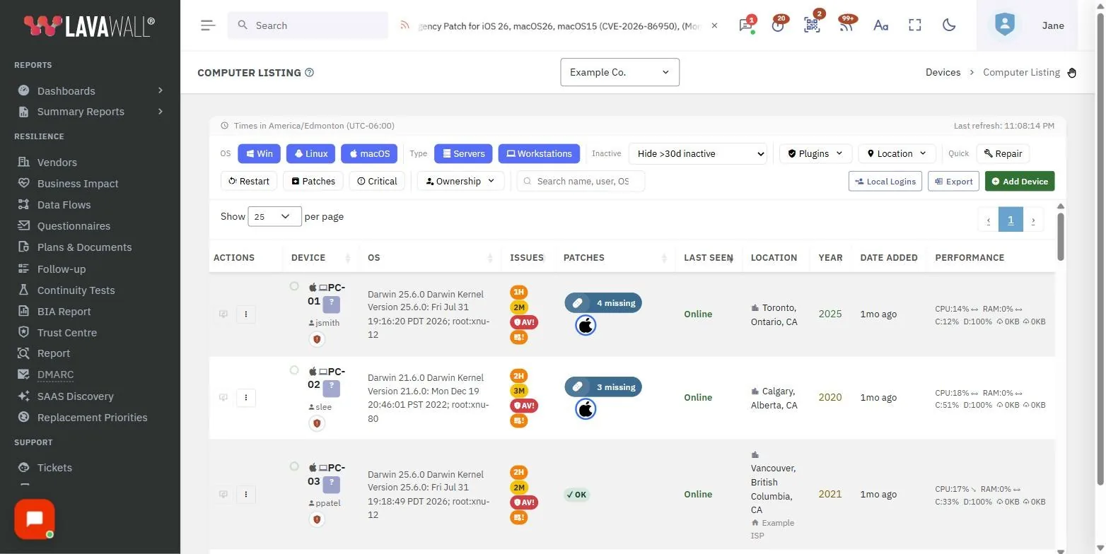 La page Ordinateurs de la console Lavawall, avec la barre de filtres, la recherche et les boutons, le tableau des appareils et les actions par ligne, avec des données d’exemple.