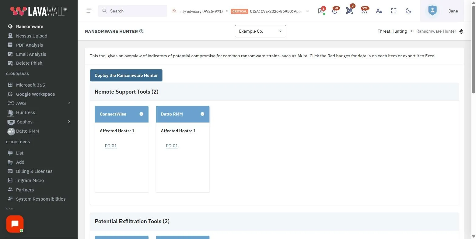 La page Ransomware Hunter de la console Lavawall, avec le déploiement du chasseur de rançongiciels, les outils de soutien à distance, les outils d’exfiltration potentiels et les processus suspects, avec des données d’exemple.